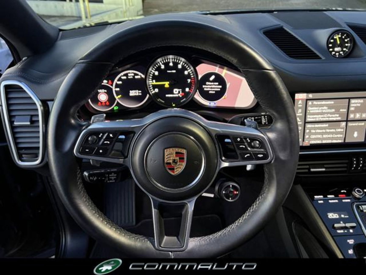 Porsche Cayenne Coupé 3.0 V6 (10)