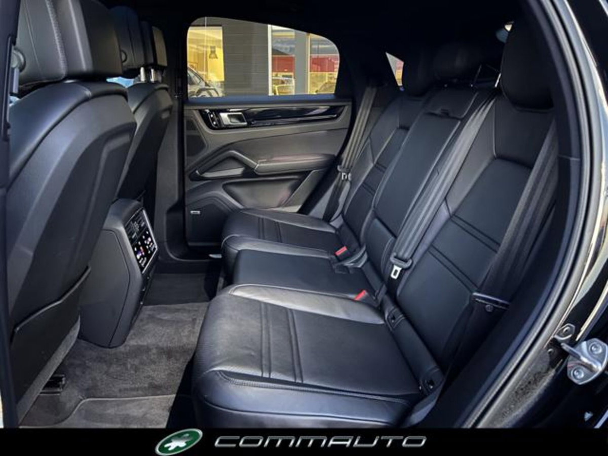 Porsche Cayenne Coupé 3.0 V6 (19)
