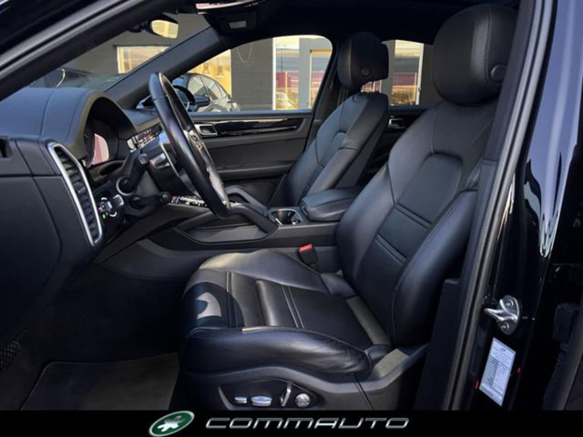 Porsche Cayenne Coupé 3.0 V6 (8)