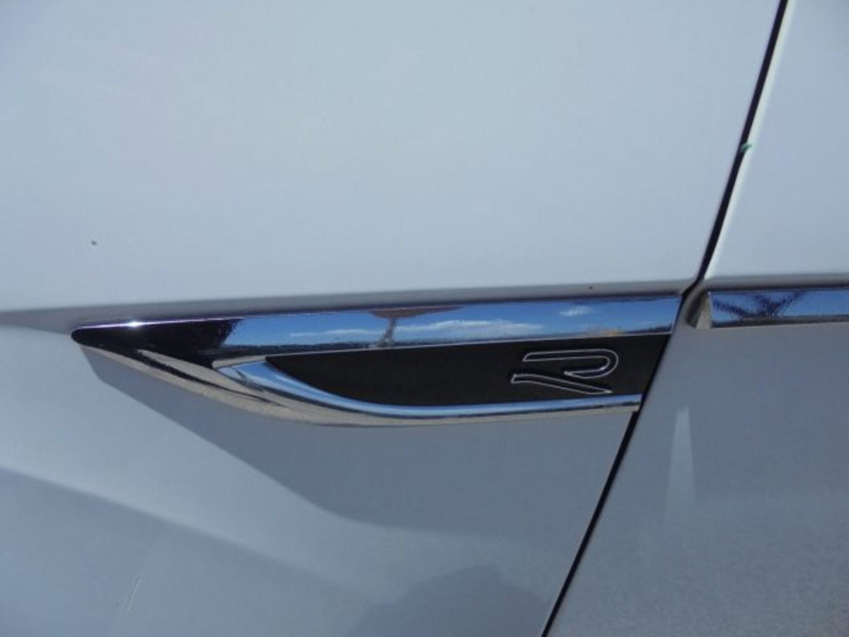 Volkswagen T-Roc 1.0 TSI R-Line (11)