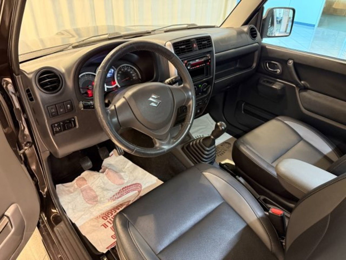 Suzuki Jimny 1.3 4WD Evolution (5)