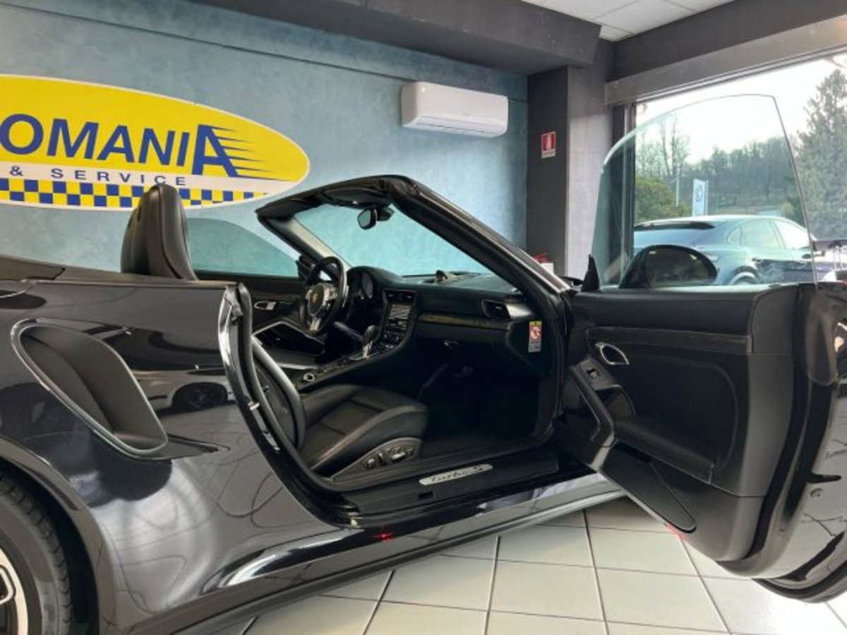 Porsche 911 Cabrio 3.8 Turbo S (13)