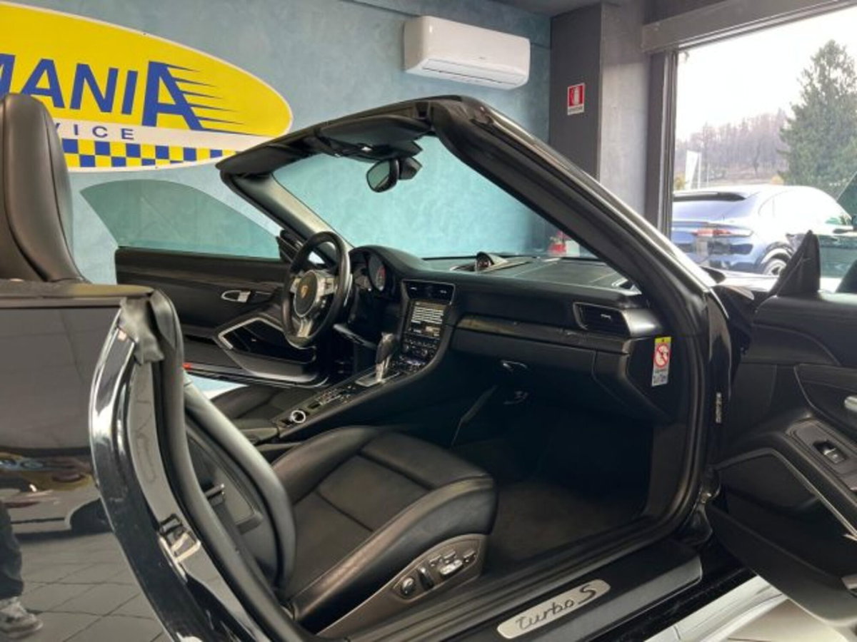 Porsche 911 Cabrio 3.8 Turbo S (14)