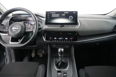 Nissan Qashqai 1.3 mhev Acenta 2wd 140cv (9)