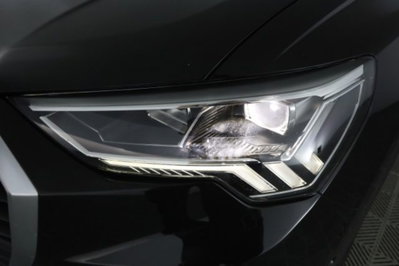 Audi Q3 40 TDI quattro S tronic Business (9)