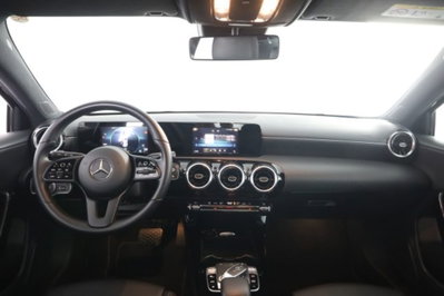 Mercedes-Benz Classe A 180 d Automatic Business (4)