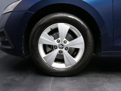 Skoda Octavia Station Wagon 2.0 TDI EVO SCR DSG Wagon Executive (5)