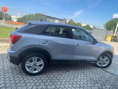 Audi Q2 Q2 35 TFSI S tronic Business (7)