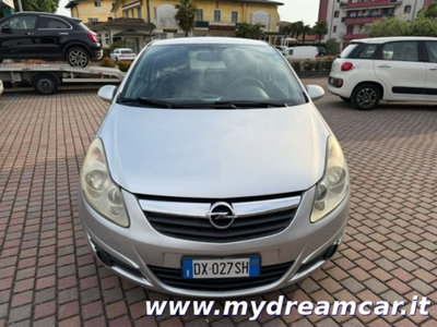Opel Corsa 1.2 3 porte Enjoy (8)