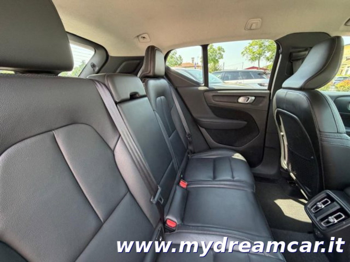 Volvo XC40 D3 Geartronic Inscription (16)