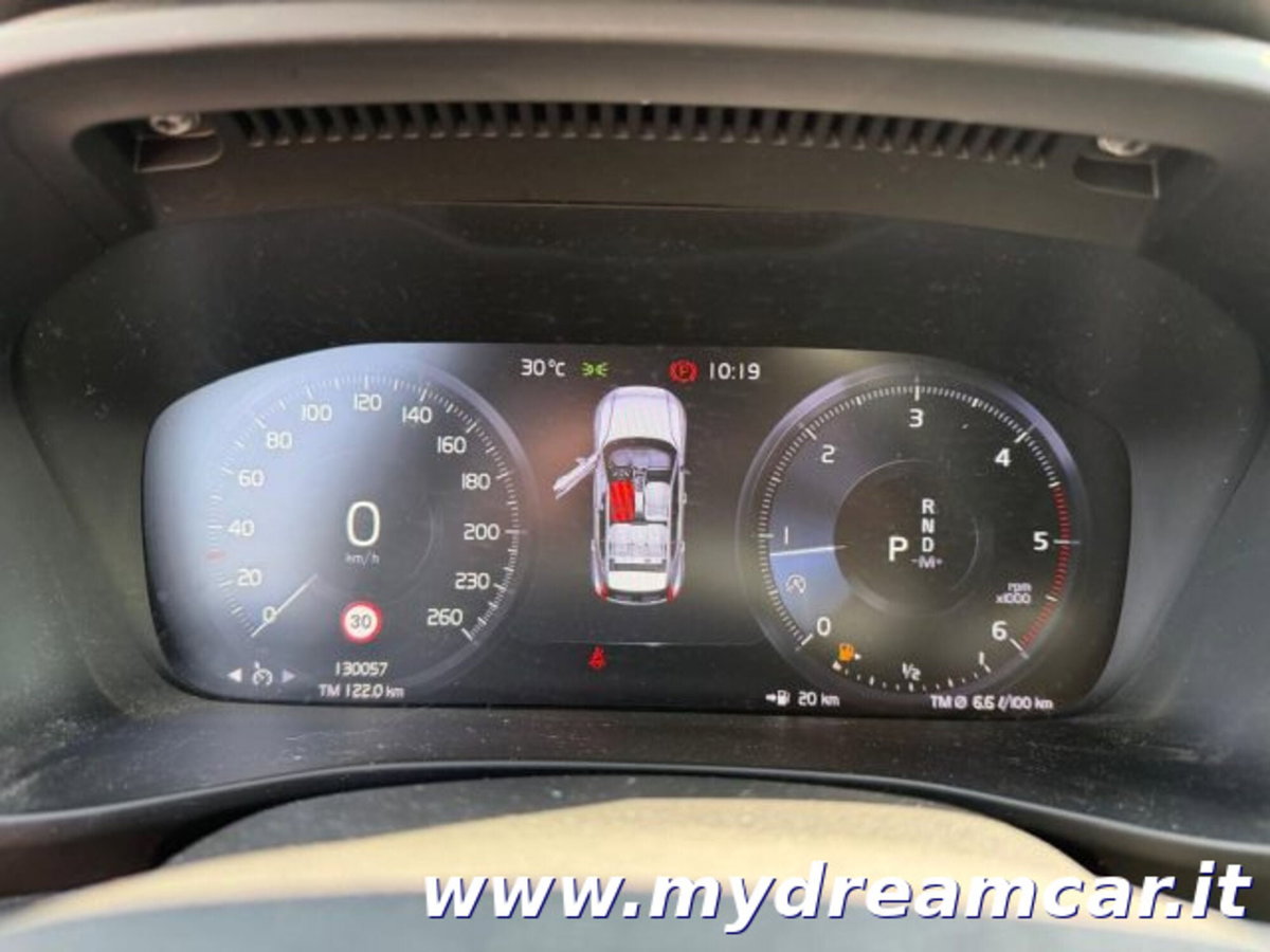Volvo XC40 D3 Geartronic Inscription (8)