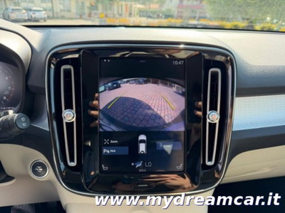 Volvo XC40 T4 AWD Geartronic Momentum (13)