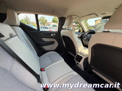Volvo XC40 T4 AWD Geartronic Momentum (15)