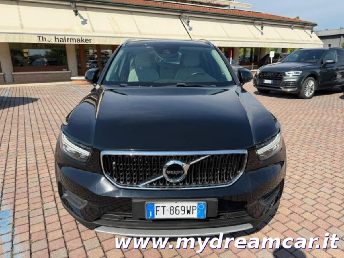 Volvo XC40 T4 AWD Geartronic Momentum (16)