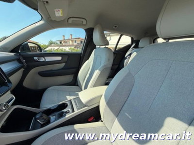 Volvo XC40 T4 AWD Geartronic Momentum (9)