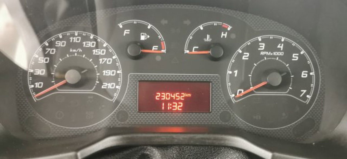 Fiat Qubo 1.3 MJT 95 CV Easy (10)