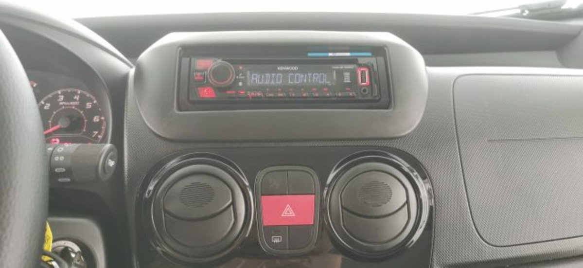 Fiat Qubo 1.3 MJT 95 CV Easy (11)