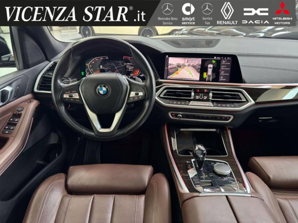 BMW X5 xDrive25d xLine (7)