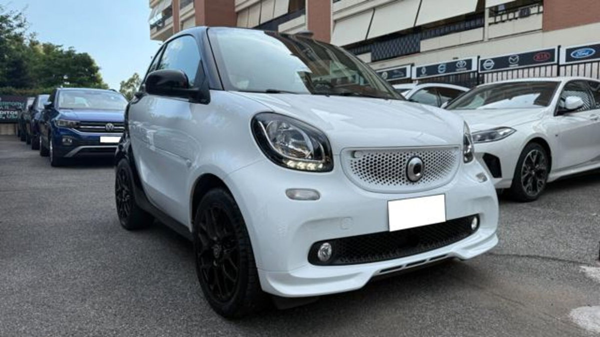smart Fortwo 70 1.0 twinamic Urban (2)