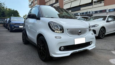 smart Fortwo 70 1.0 twinamic Urban (2)