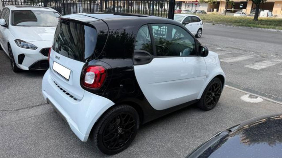 smart Fortwo 70 1.0 twinamic Urban (20)