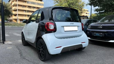 smart Fortwo 70 1.0 twinamic Urban (3)