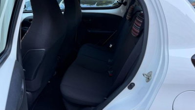 Citroen C1 C1 VTi 72 5 porte Shine (15)