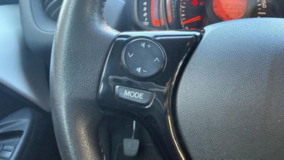 Citroen C1 C1 VTi 72 5 porte Shine (6)