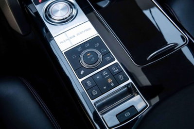 Land Rover Range Rover 3.0 i6 phev SV awd 550cv auto (13)