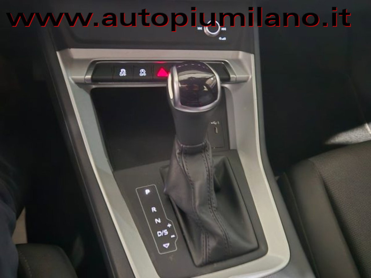 Audi Q3 35 TDI quattro S tronic Business Advanced (18)