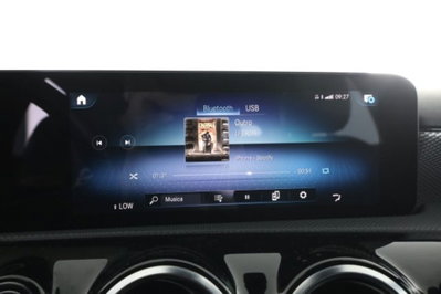 Mercedes-Benz Classe A 200 d Automatic Business (11)