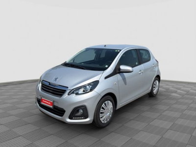 Peugeot 108 72 3 porte Allure usata