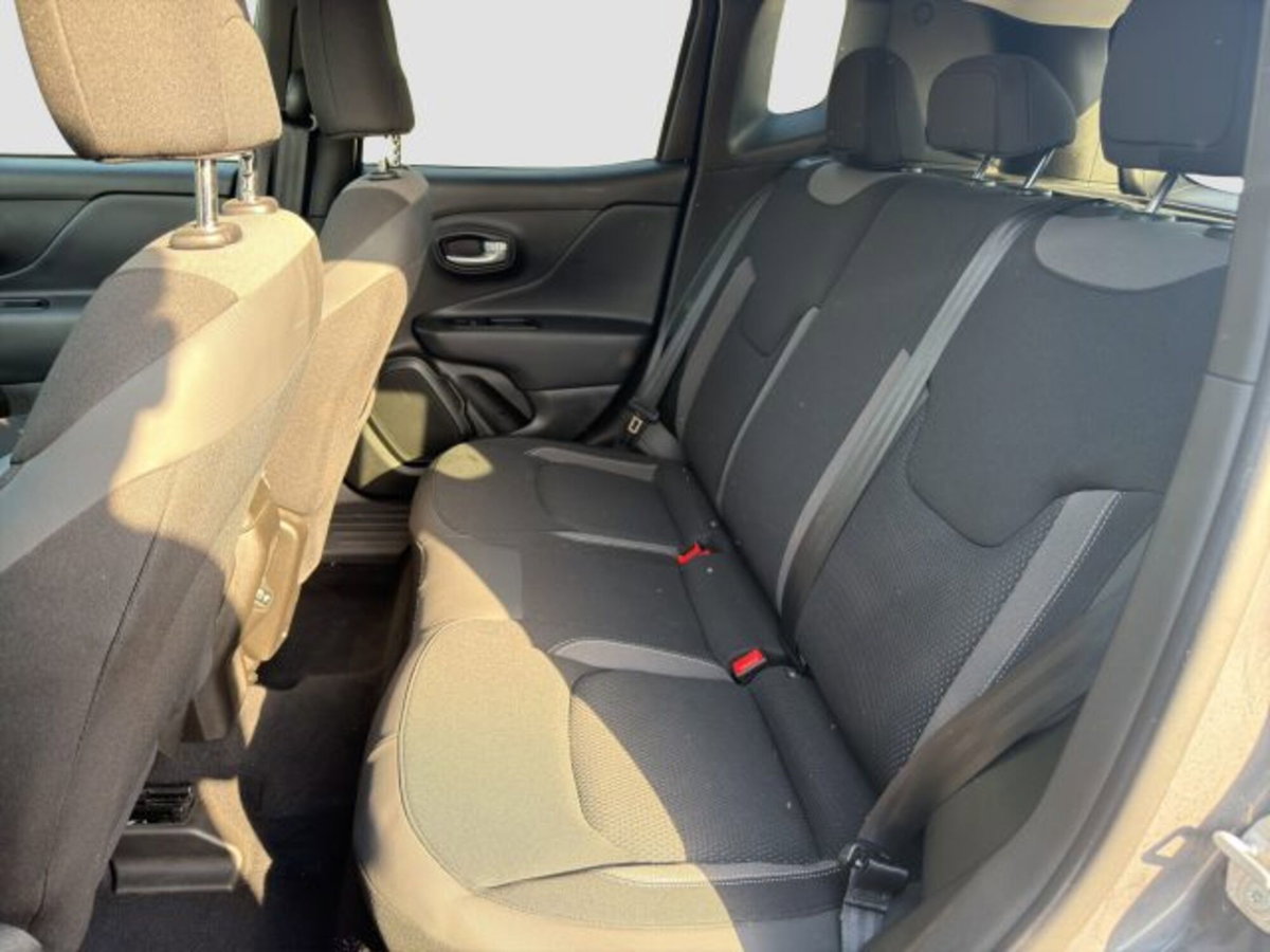 Jeep Renegade 1.6 Mjt 130 CV Limited (11)