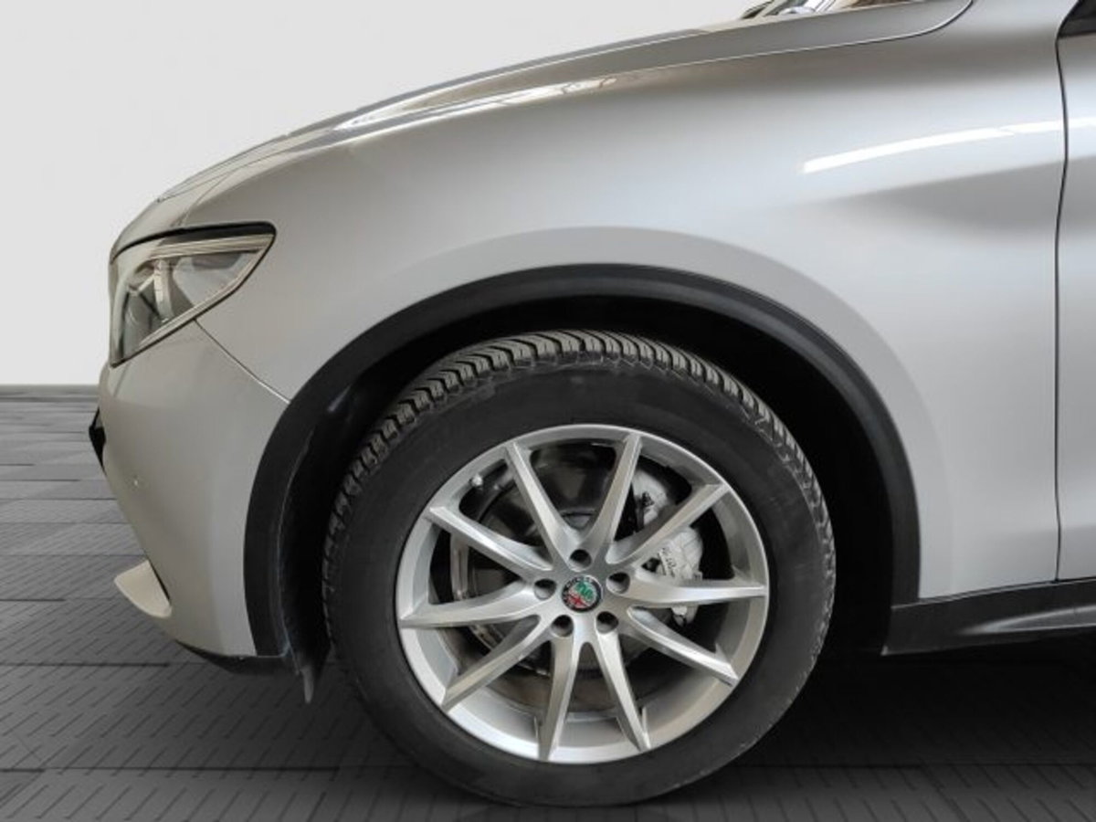 Alfa Romeo Stelvio Stelvio 2.2 Turbodiesel 190 CV AT8 Q4 Executive (16)