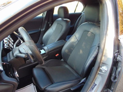 Mercedes-Benz Classe A 180 d Automatic Sport (11)