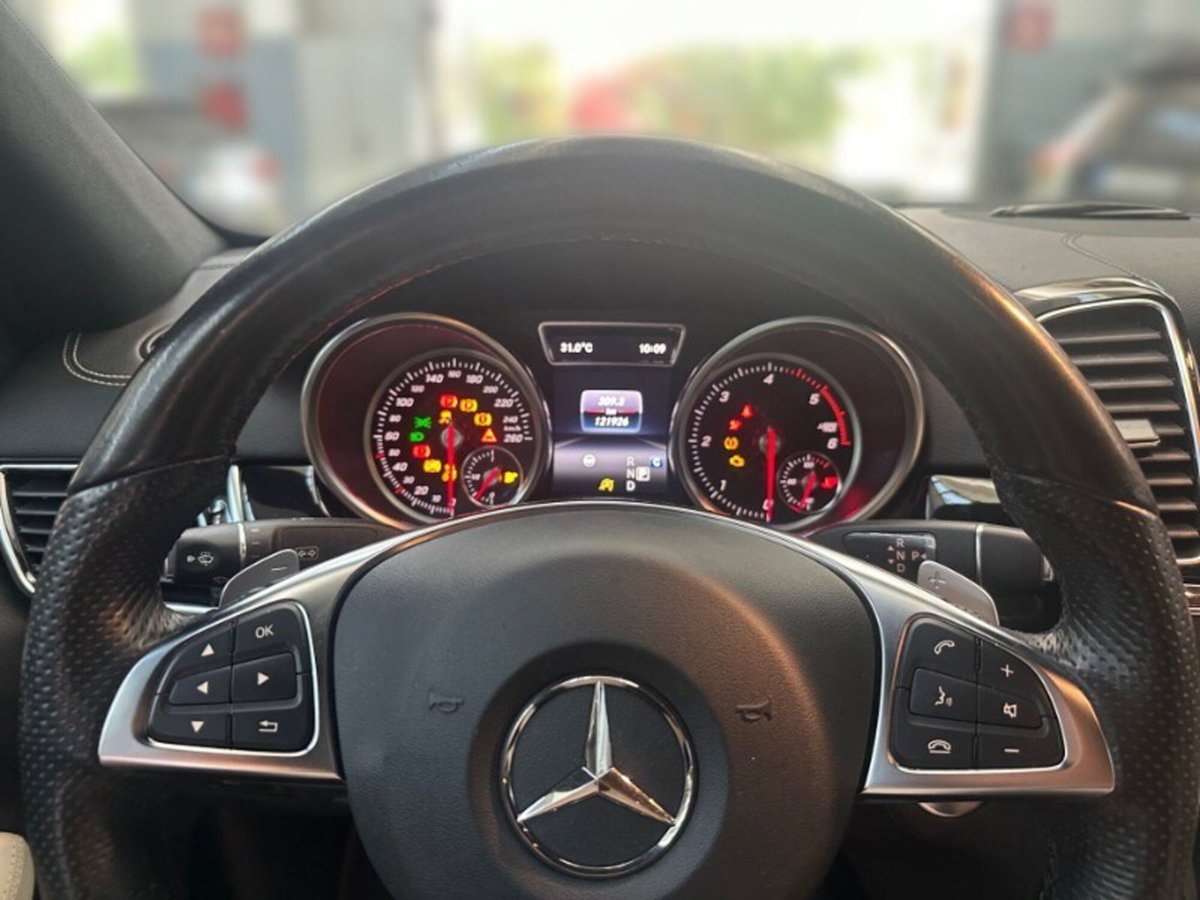 Mercedes-Benz GLE Coupé 350 d 4Matic Coupé Premium Plus (8)