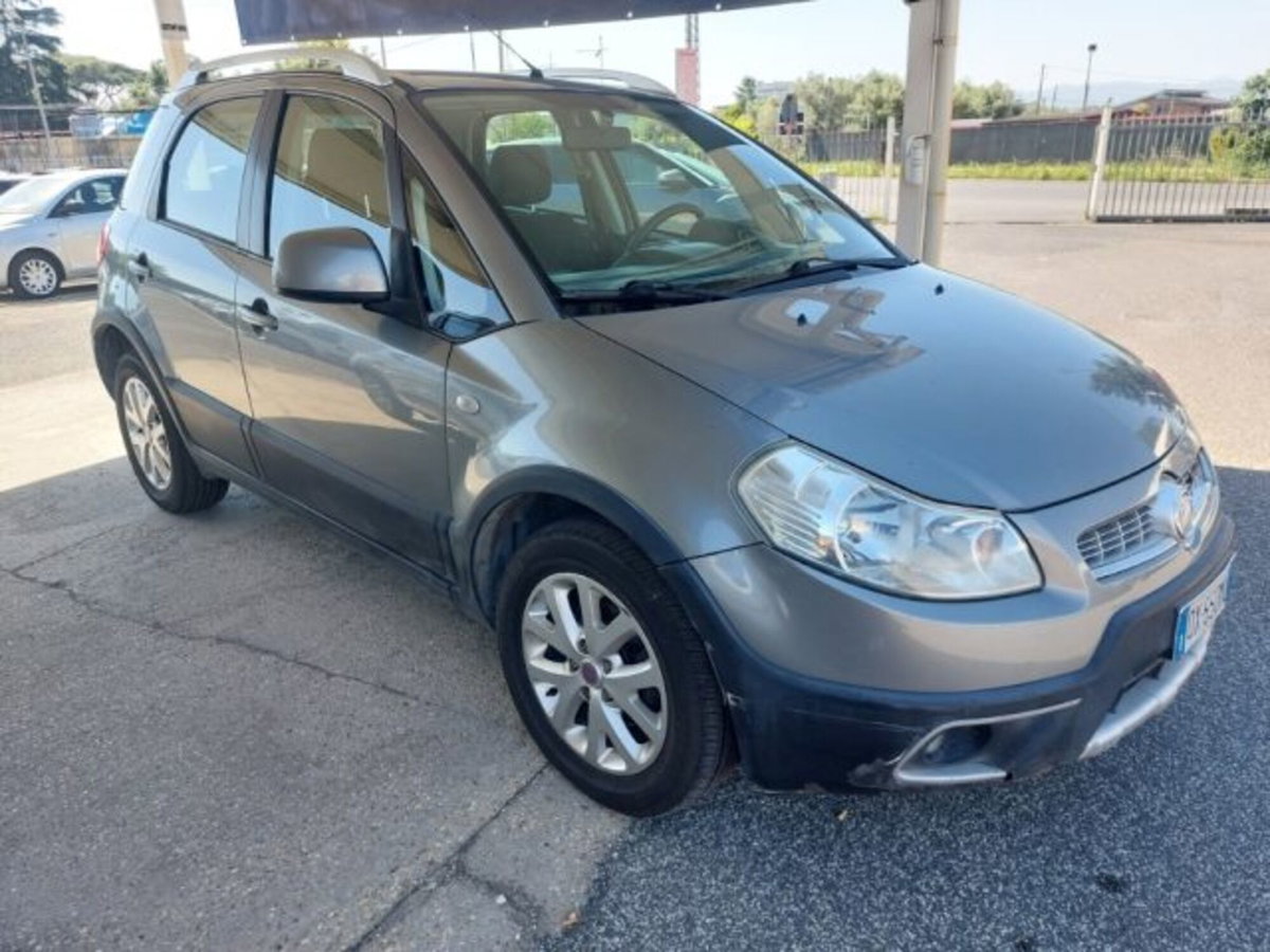 Fiat Sedici 2.0 MJT 16V DPF 4x4 Dynamic (2)