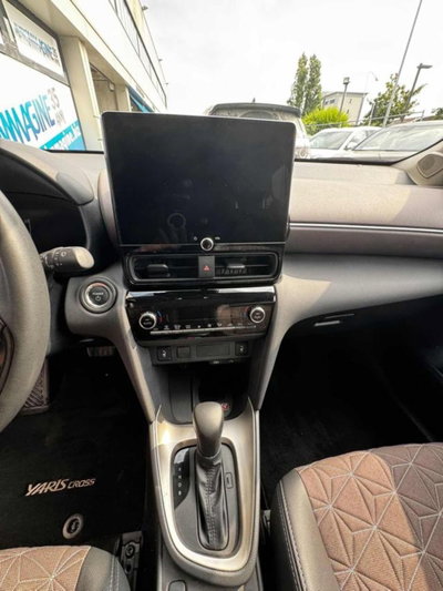Toyota Yaris Cross 1.5 Hybrid 5p. E-CVT Lounge (17)