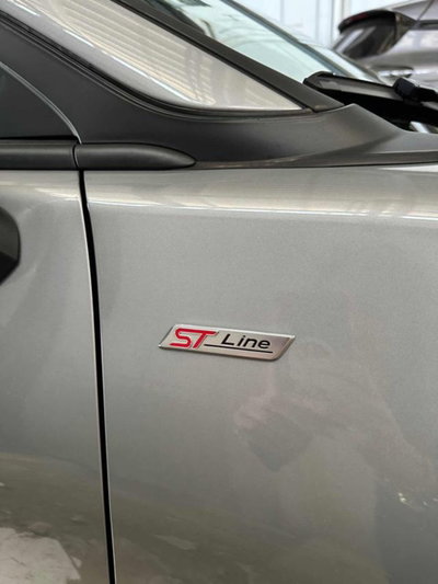 Ford Puma 1.0 EcoBoost Hybrid 125 CV S&S aut. ST-Line X (5)