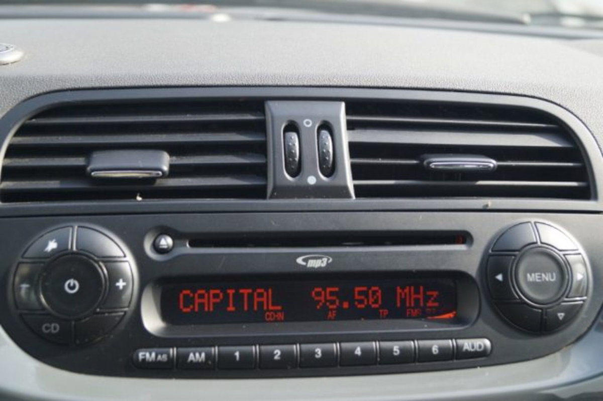 Fiat 500C Cabrio 1.4 16V Rock (10)