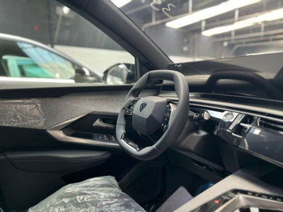 Peugeot 3008 1.2 hybrid GT 145cv e-dcs6 (14)
