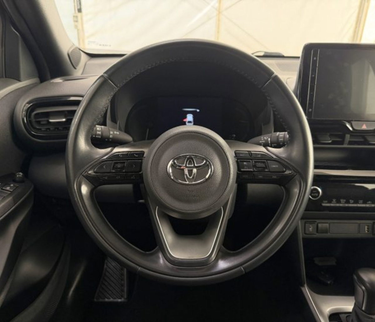 Toyota Yaris Cross 1.5 Hybrid 5p. E-CVT Trend (7)
