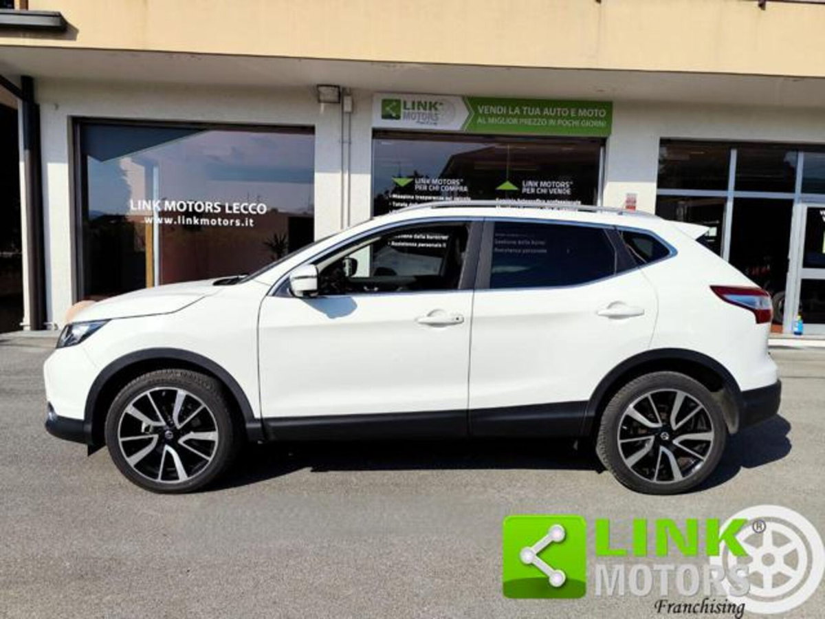 Nissan Qashqai 1.5 dCi Tekna (11)