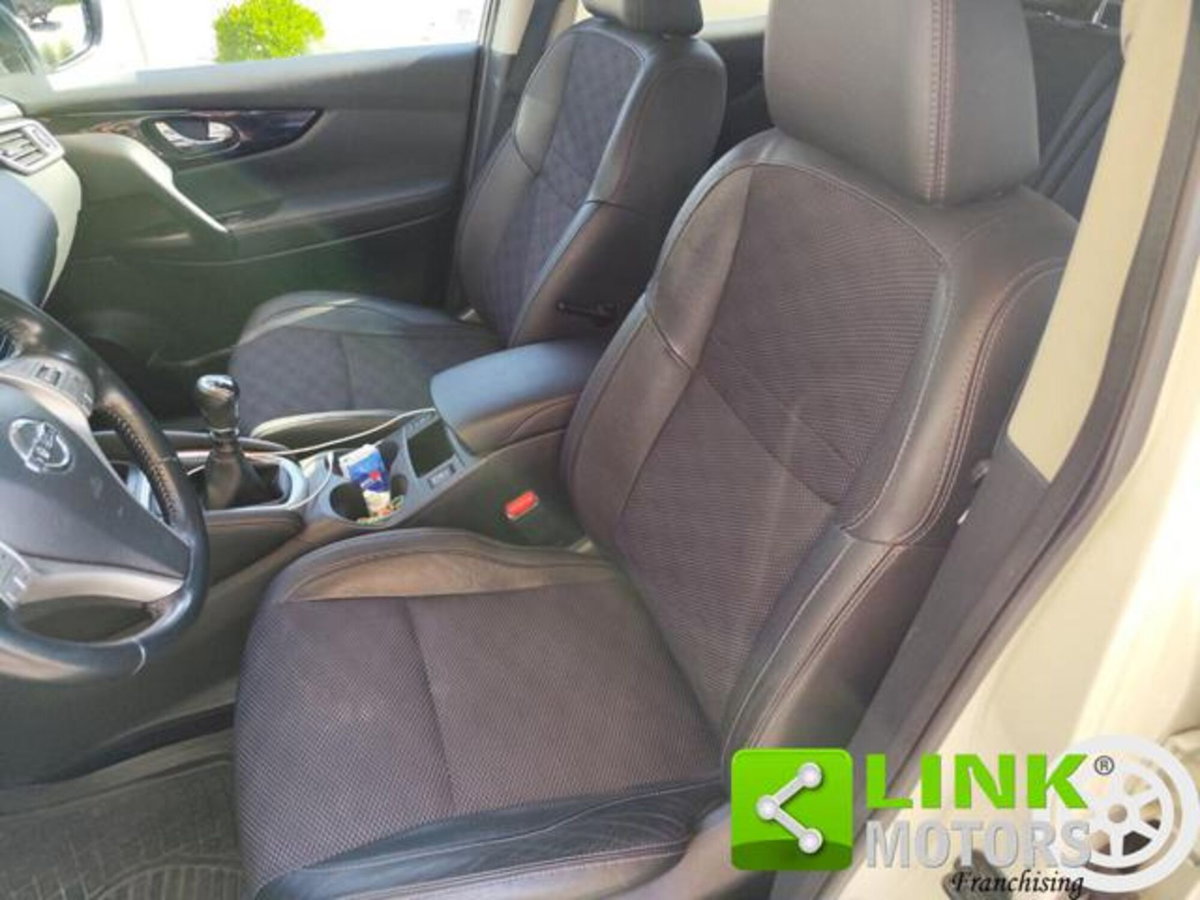 Nissan Qashqai 1.5 dCi Tekna (5)
