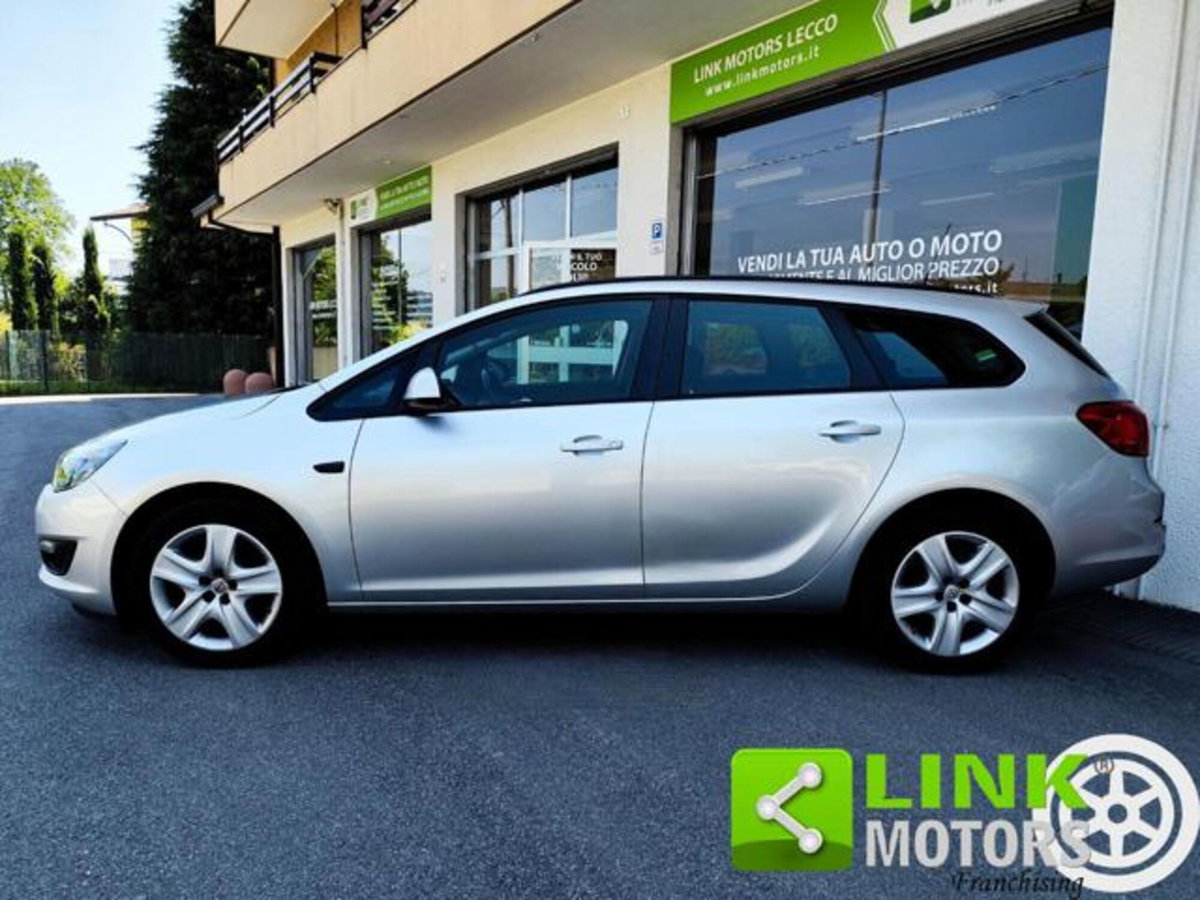 Opel Astra Station Wagon 1.4 Turbo 140CV Sports Elective (11)