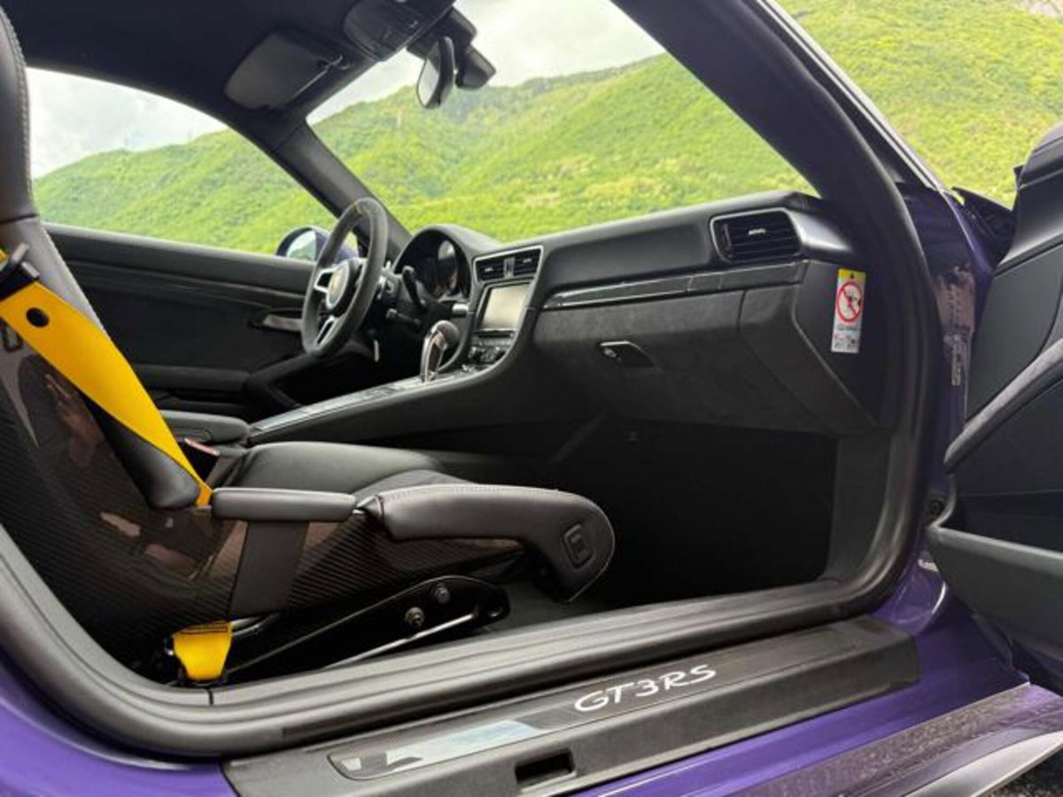 Porsche 911 Coupé 4.0 GT3 (16)