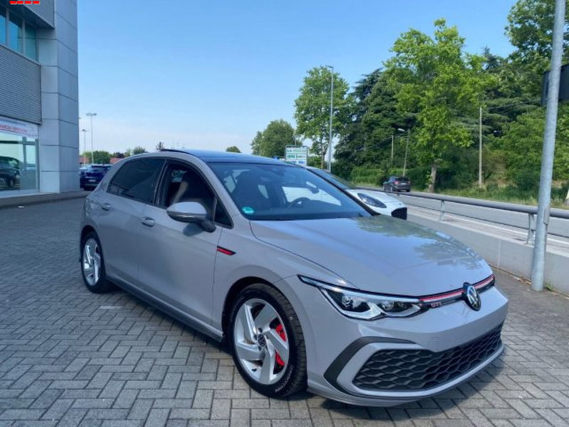 Volkswagen Golf 2.0 TSI GTI DSG