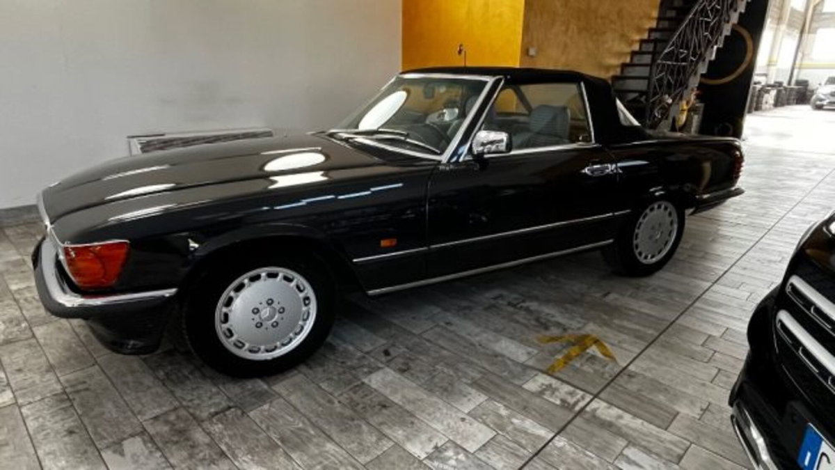 Mercedes-Benz 300 Cabrio 300 SL Roadster (3)