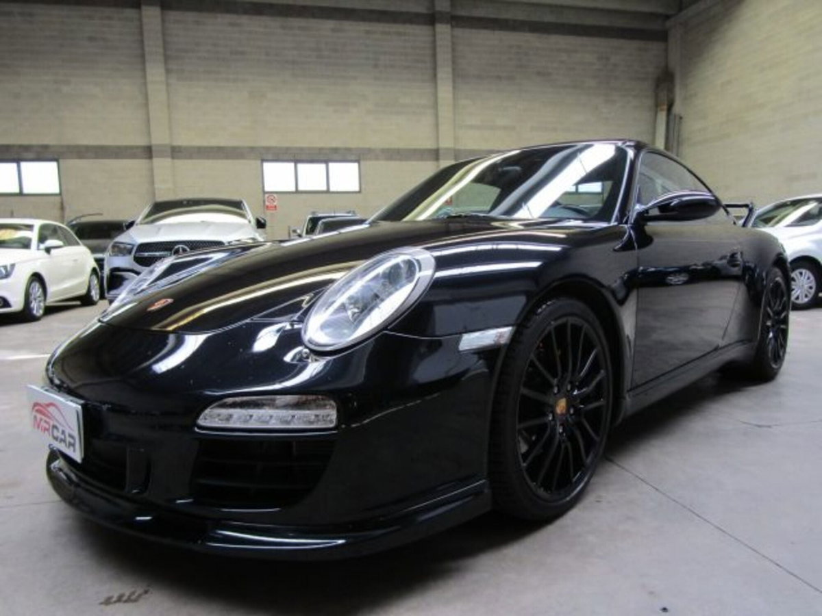 Porsche 911 Coupé Carrera 4