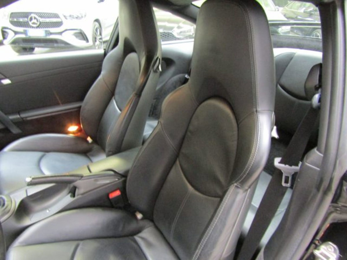 Porsche 911 Coupé Carrera 4 (11)